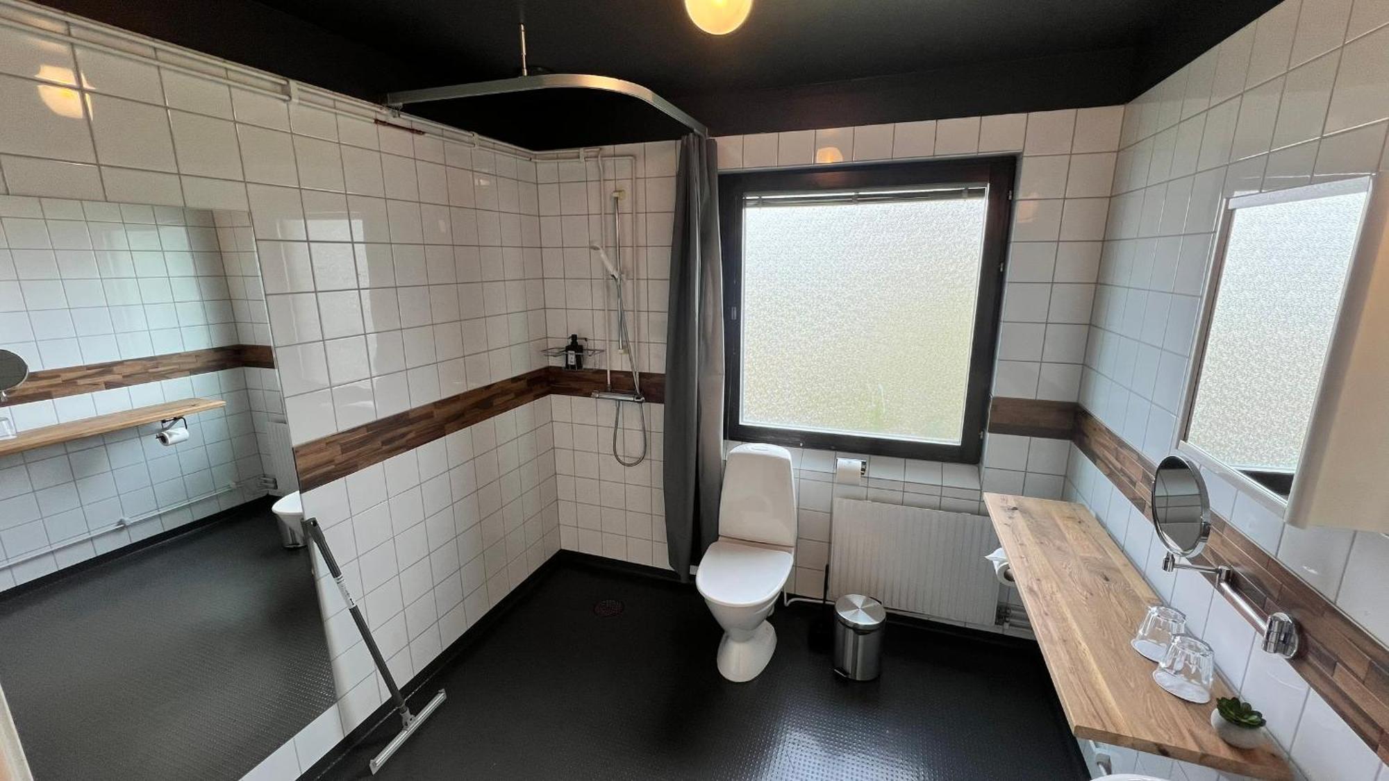 Kompassen Enköping Екстериор снимка