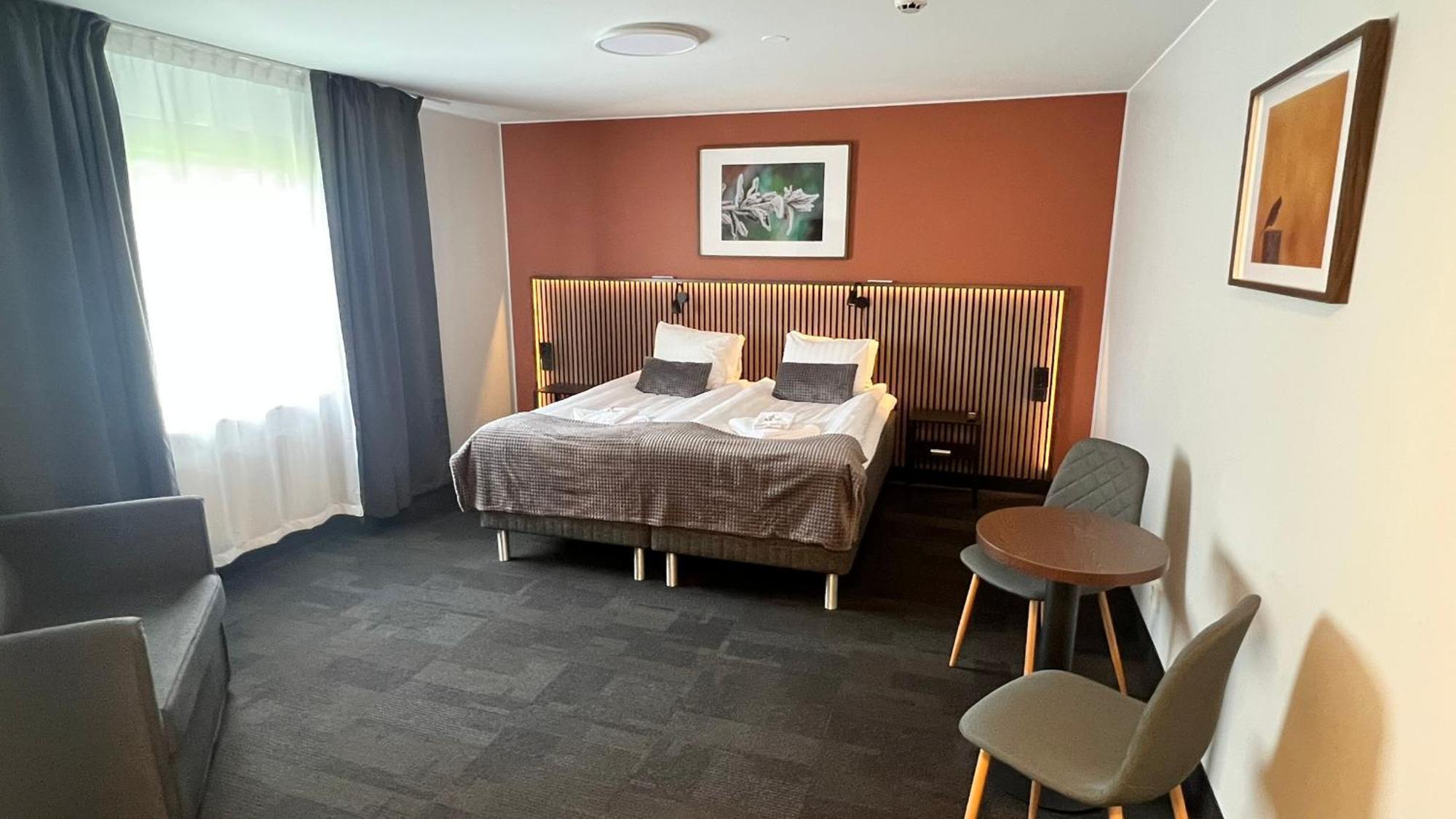 Kompassen Enköping Екстериор снимка